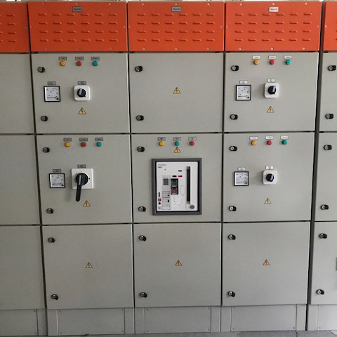 Поставка шкафов распределения электроэнергии НКУ